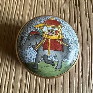 Halcyon Days Enamel Elephant trinket box